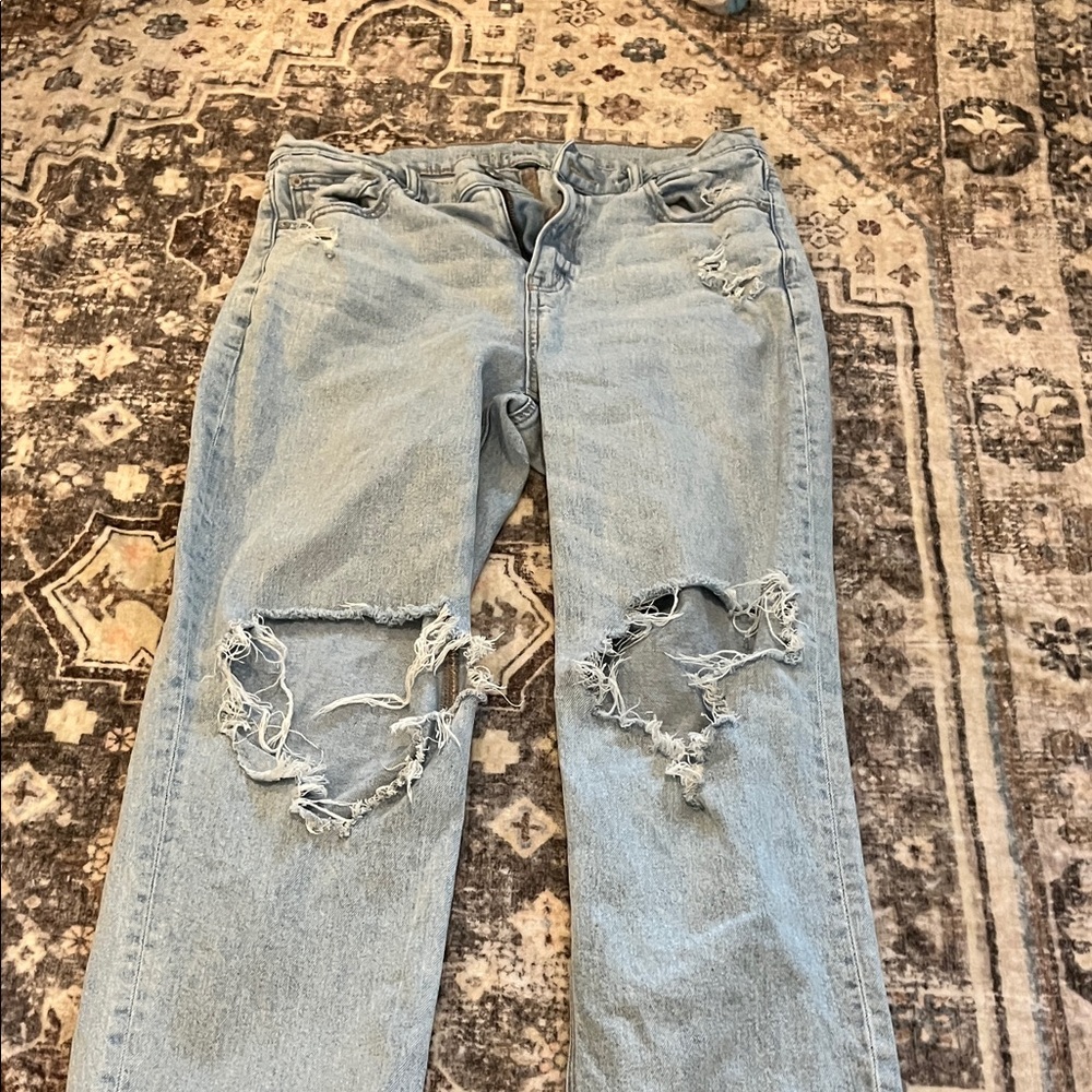 American Eagle Outfitters Light Blue Stretch Jeans